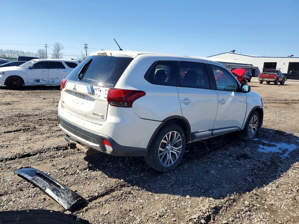 2016 Mitsubishi Outlander მანქანა იყიდება აუქციონზე, vin: JA4AZ3A36GZ039678, აუქციონის ნომერი: 47406036
