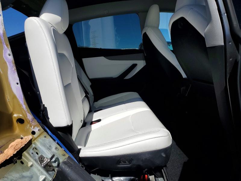 Продаж на аукціоні авто 2026 Tesla Model Y, vin: 7SAYGDEDXTA598282, номер лоту: 41750466