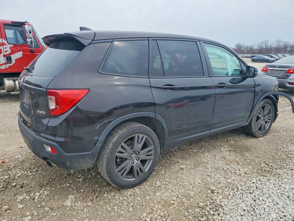 46765646 :رقم المزاد ، 5FNYF8H50LB012218 vin ، 2020 Honda Passport مزاد بيع