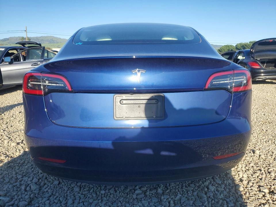 2023 Tesla Model 3 მანქანა იყიდება აუქციონზე, vin: 5YJ3E1EAXPF551845, აუქციონის ნომერი: 41835536