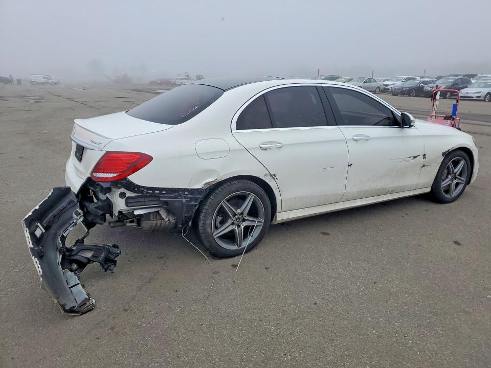 Продажа на аукционе авто 2018 Mercedes-benz E, vin: WDDZF4KB1JA301602, номер лота: 45573316