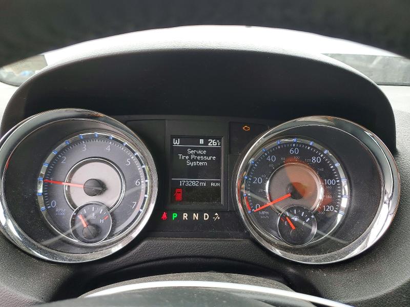 45951416 :رقم المزاد ، 2C4RC1CG3DR758097 vin ، 2013 Chrysler Town & Country مزاد بيع