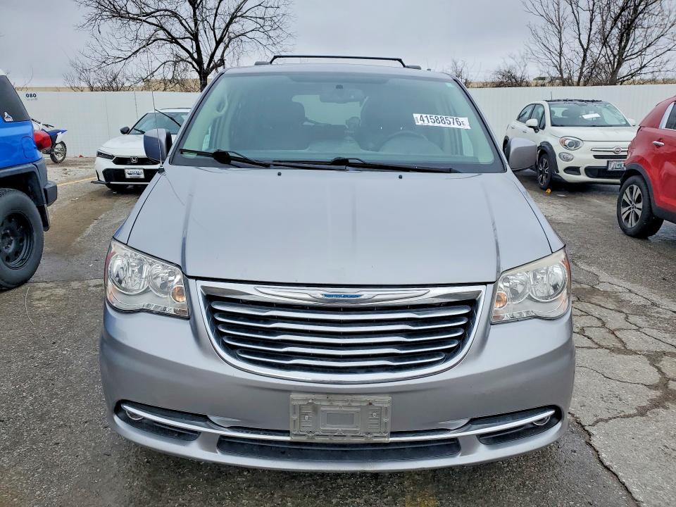 2016 Chrysler Town & Country მანქანა იყიდება აუქციონზე, vin: 2C4RC1BG6GR268498, აუქციონის ნომერი: 41588576