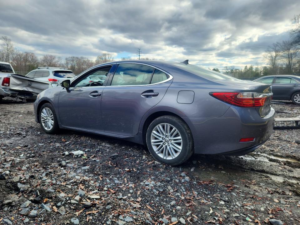 46443346 :رقم المزاد ، JTHBK1GG2D2049561 vin ، 2013 Lexus Es 350 مزاد بيع