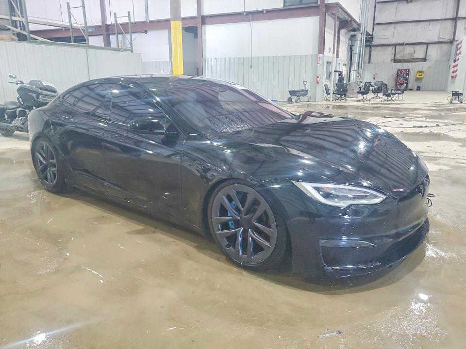 Продажа на аукционе авто 2022 Tesla Model S, vin: 5YJSA1E61NF460804, номер лота: 47956326