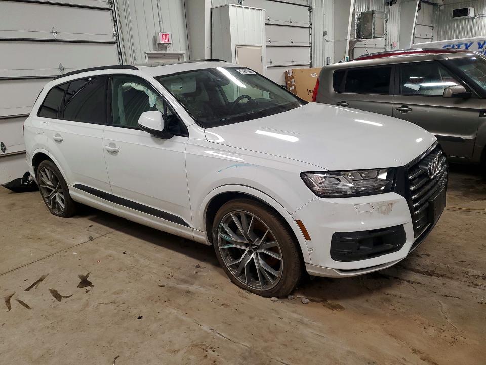 2019 Audi Q7 მანქანა იყიდება აუქციონზე, vin: WA1VAAF71KD037982, აუქციონის ნომერი: 45944686