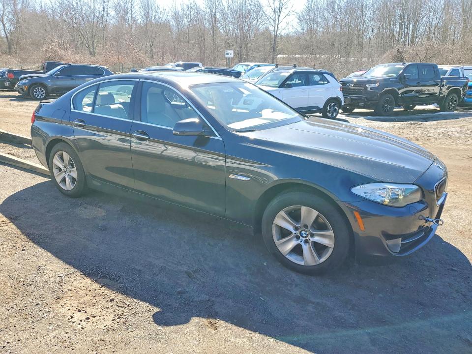 2013 Bmw 528 მანქანა იყიდება აუქციონზე, vin: WBAXH5C59DDW14326, აუქციონის ნომერი: 41814276