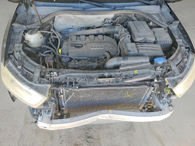 2015 Audi Q3 მანქანა იყიდება აუქციონზე, vin: WA1BFCFS4FR011700, აუქციონის ნომერი: 47931626