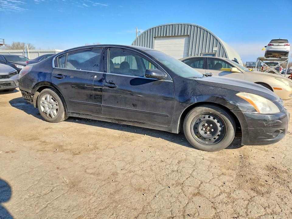 47077496 :رقم المزاد ، 1N4AL2APXAN402377 vin ، 2010 Nissan Altima مزاد بيع