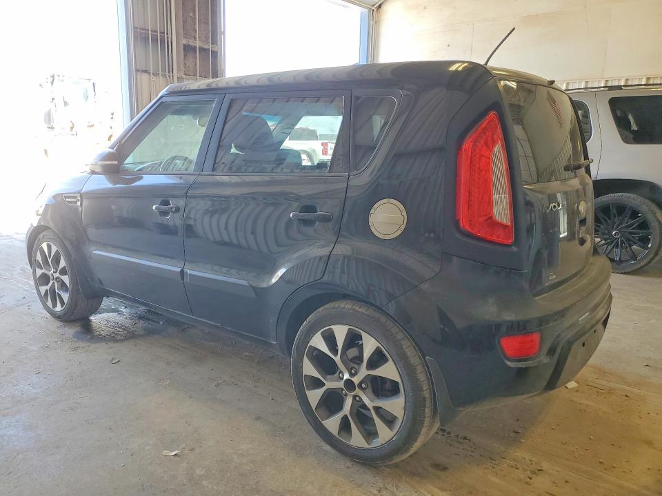 47899526 :رقم المزاد ، KNDJT2A68D7751502 vin ، 2013 Kia Soul مزاد بيع