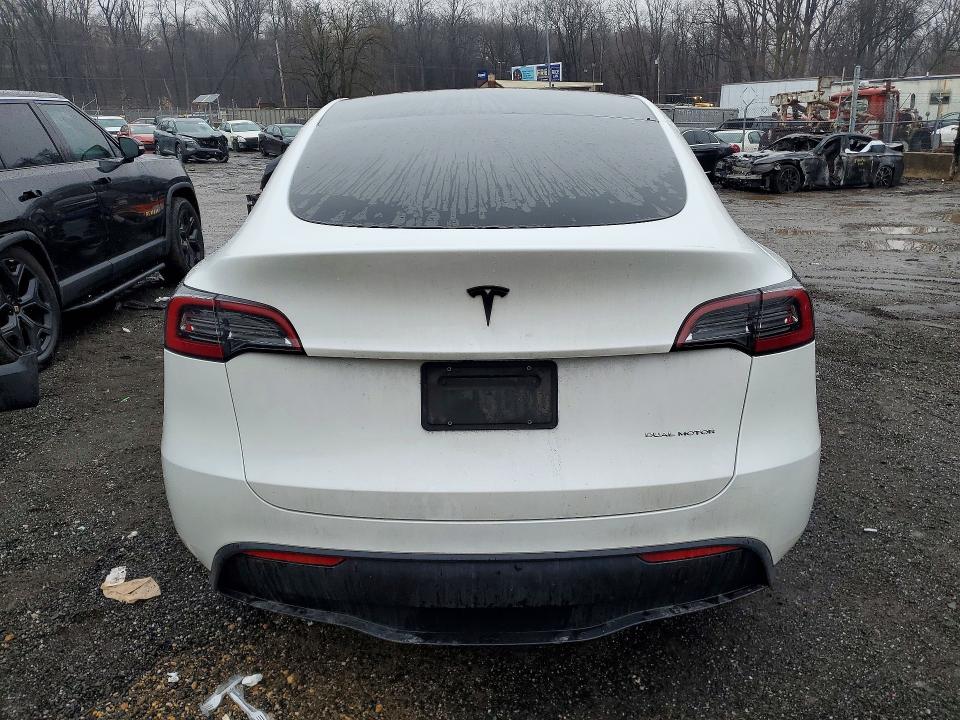 79509955 :رقم المزاد ، 7SAYGAEE0PF749419 vin ، 2023 Tesla Model Y مزاد بيع