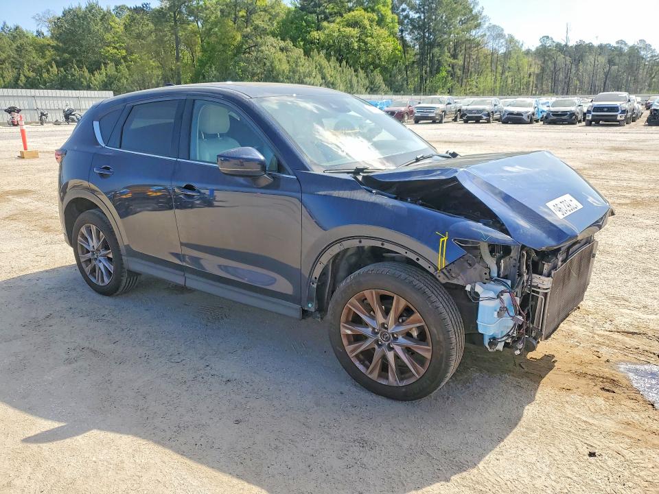 Продаж на аукціоні авто 2021 Mazda Cx-5, vin: JM3KFADM6M1325656, номер лоту: 47862196
