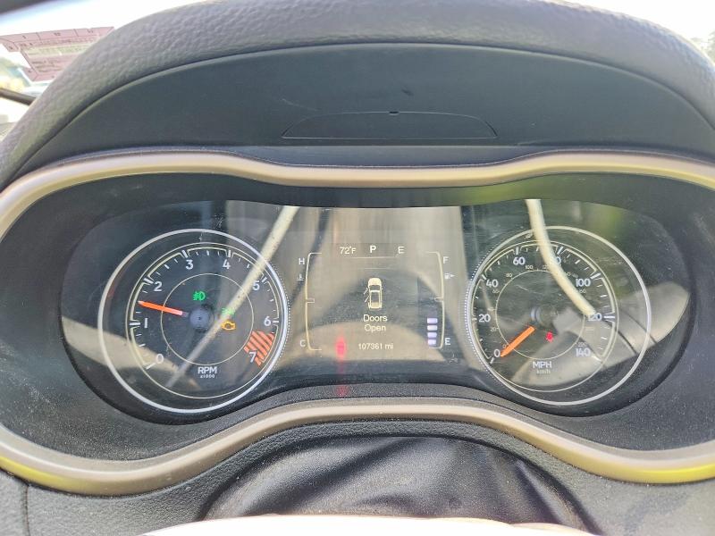 47608536 :رقم المزاد ، 1C4PJMCB3FW784678 vin ، 2015 Jeep Cherokee مزاد بيع