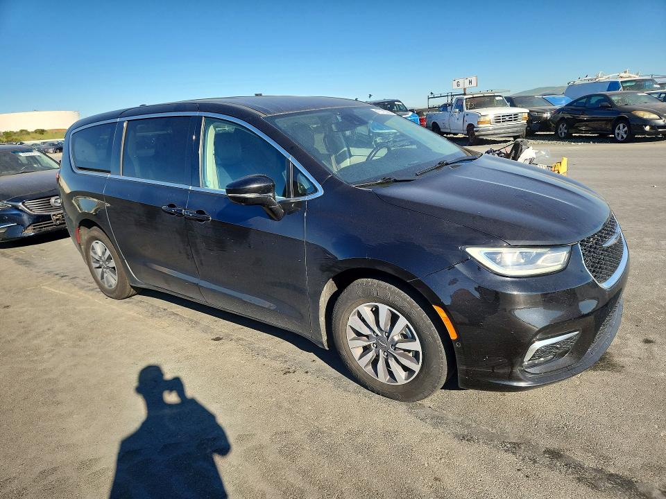 Продажа на аукционе авто 2022 Chrysler Pacifica, vin: 2C4RC1L79NR121412, номер лота: 47072696