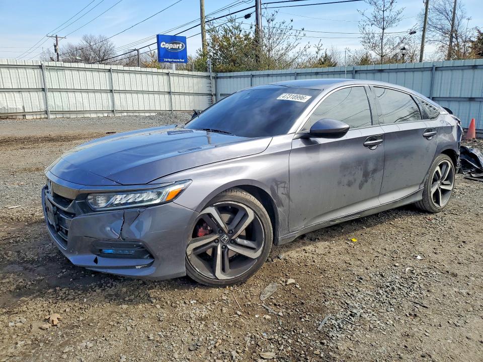 47318996 :رقم المزاد ، 1HGCV1F31LA097053 vin ، 2020 Honda Accord مزاد بيع