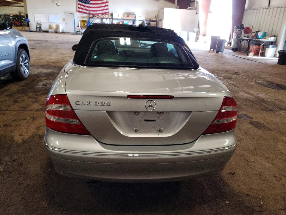 2005 Mercedes-benz Clk მანქანა იყიდება აუქციონზე, vin: WDBTK65G65T041804, აუქციონის ნომერი: 46517646