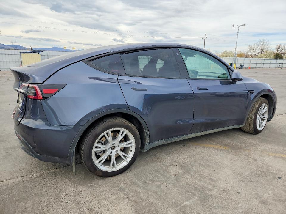 Продажа на аукционе авто 2023 Tesla Model Y, vin: 7SAYGDEE6PA061617, номер лота: 47409296