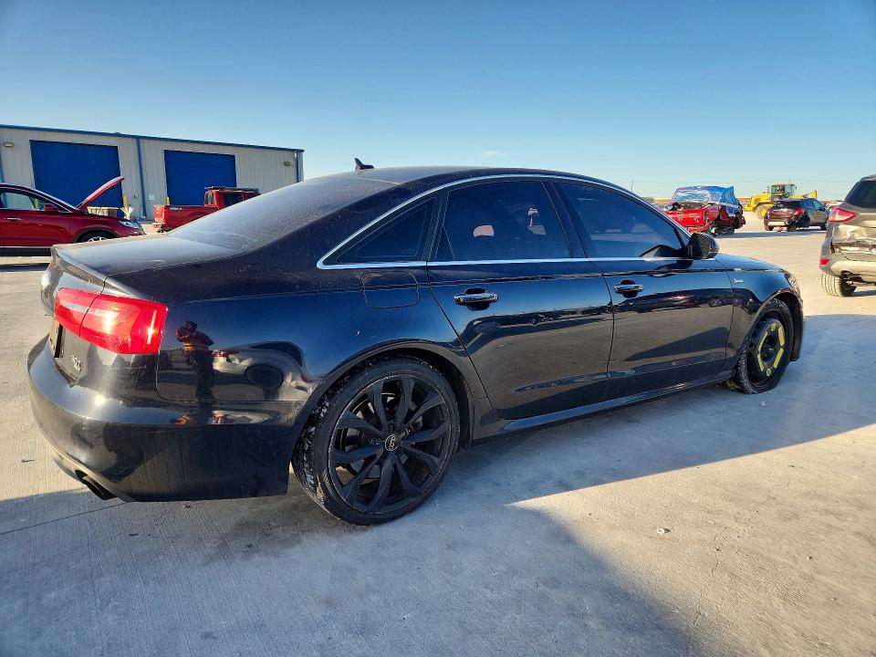 Продажа на аукционе авто 2015 Audi A6, vin: WAUHGAFC3FN010407, номер лота: 76398015