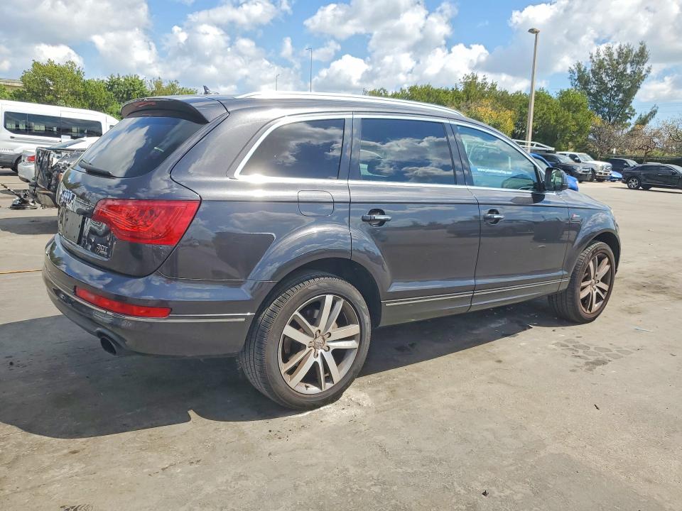 46159796 :رقم المزاد ، WA1LGAFE2FD003477 vin ، 2015 Audi Q7 مزاد بيع