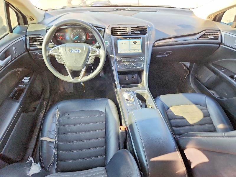 47080126 :رقم المزاد ، 3FA6P0H70JR179316 vin ، 2018 Ford Fusion مزاد بيع