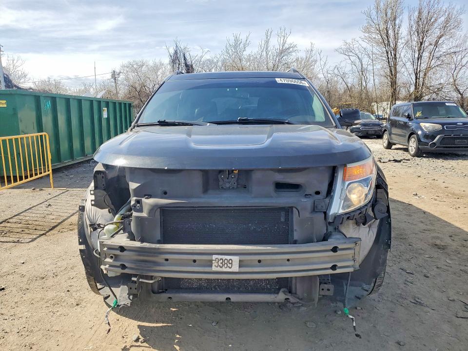 47096656 :رقم المزاد ، 1FM5K8F82DGC22964 vin ، 2013 Ford Explorer مزاد بيع