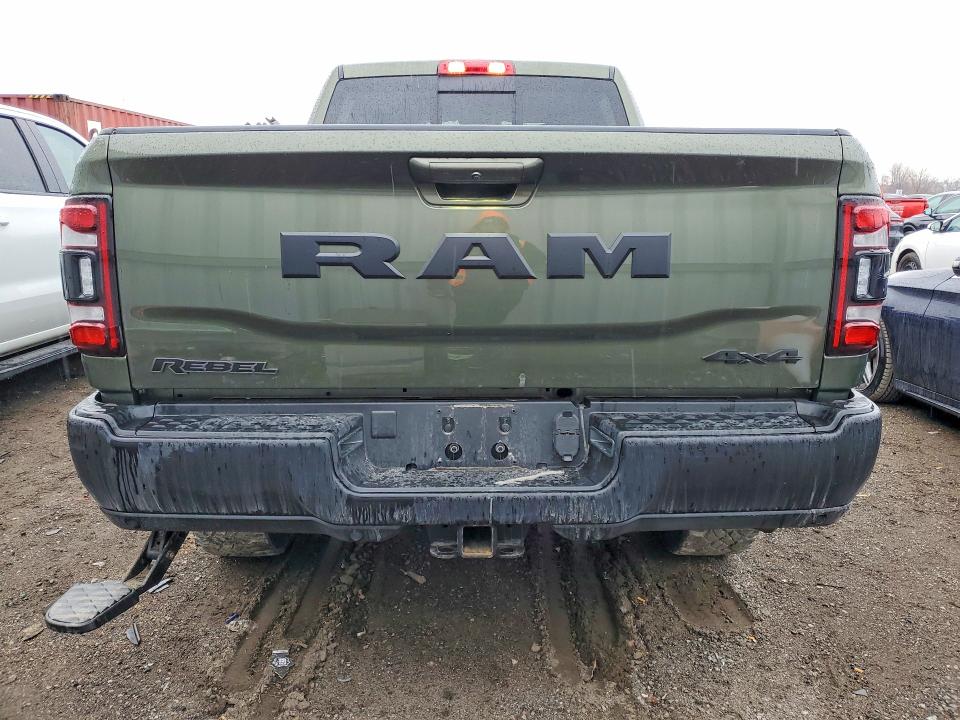 47193556 :رقم المزاد ، 3C6UR5ELXRG287015 vin ، 2024 Ram 2500 مزاد بيع