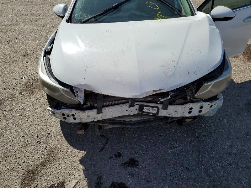 Продаж на аукціоні авто 2018 Chevrolet Cruze, vin: 1G1BE5SM0J7190472, номер лоту: 46231806