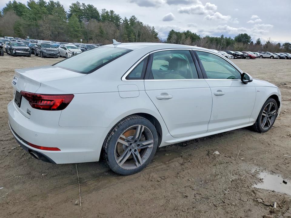 47955746 :رقم المزاد ، WAUENAF45JA106735 vin ، 2018 Audi A4 مزاد بيع