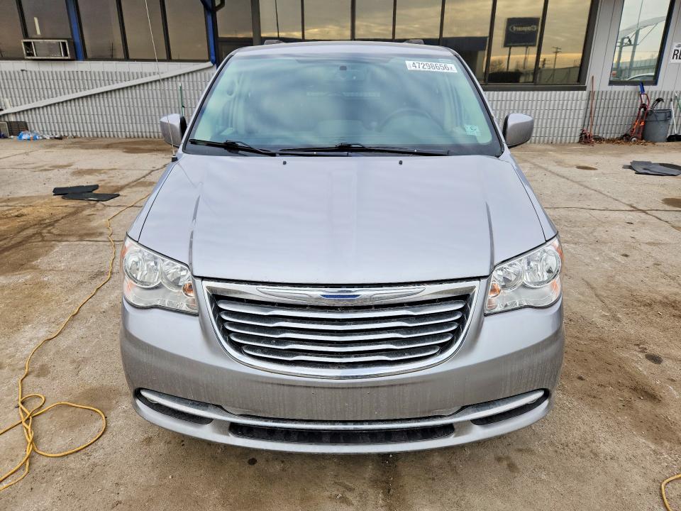 2016 Chrysler Town & Country მანქანა იყიდება აუქციონზე, vin: 2C4RC1BG8GR296013, აუქციონის ნომერი: 47298656