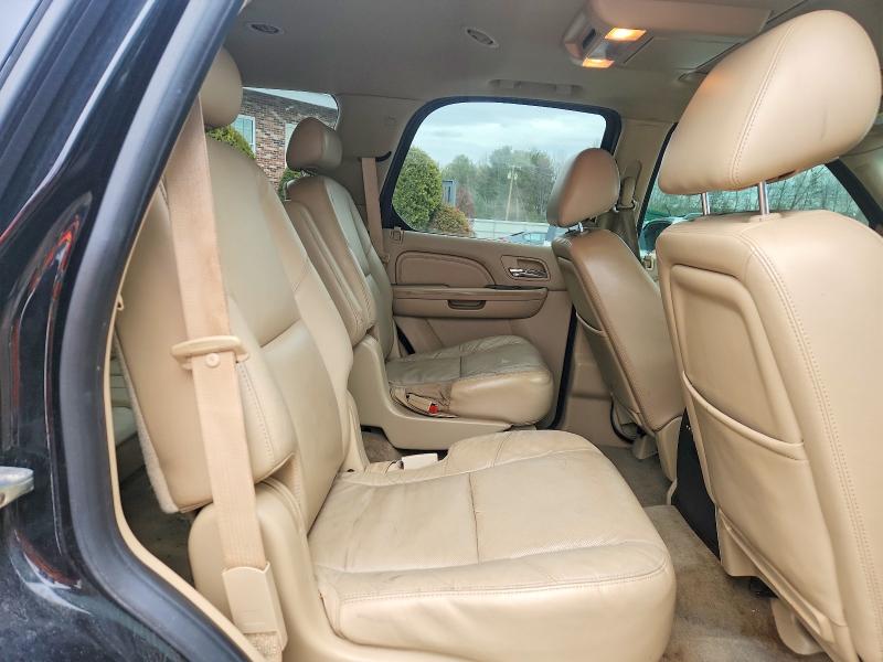 75909815 :رقم المزاد ، 1GYUKCEF4AR135077 vin ، 2010 Cadillac Escalade مزاد بيع