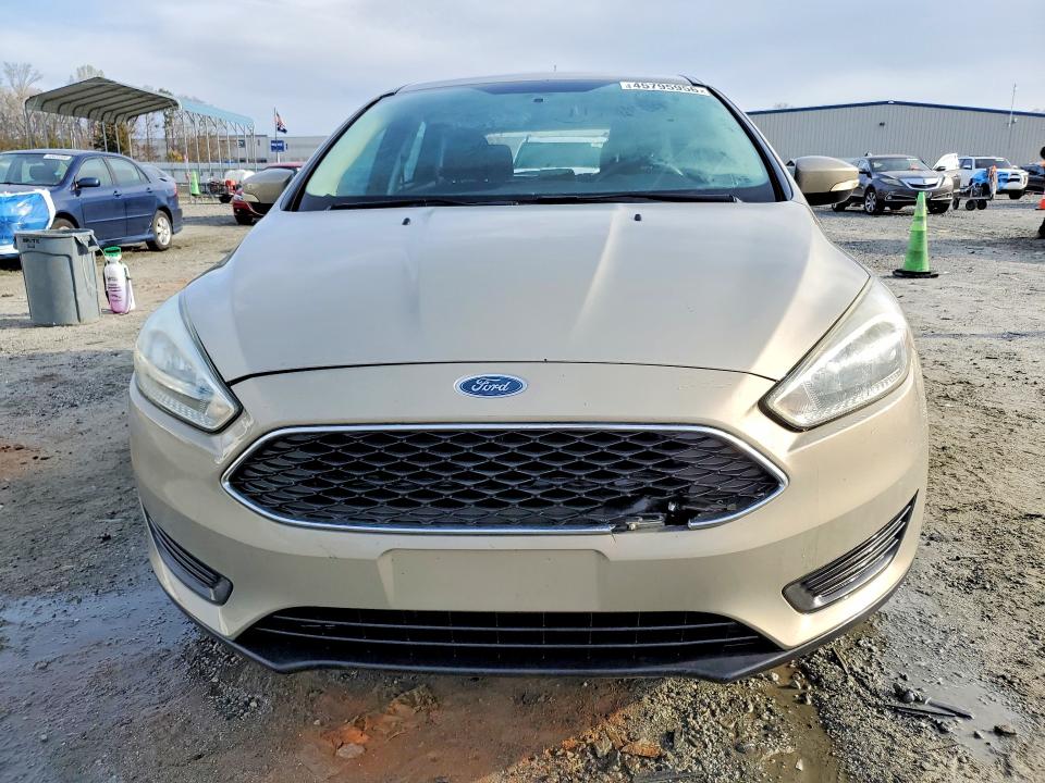 45795956 :رقم المزاد ، 1FADP3K21GL320567 vin ، 2016 Ford Focus مزاد بيع