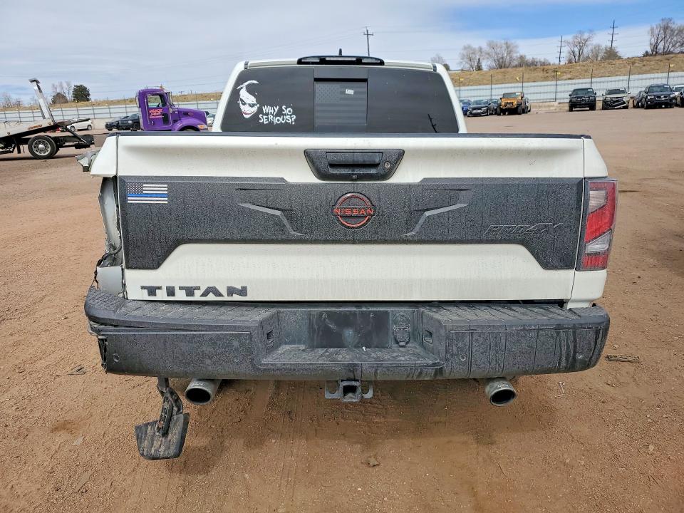 46105546 :رقم المزاد ، 1N6AA1EDXRN115060 vin ، 2024 Nissan Titan مزاد بيع