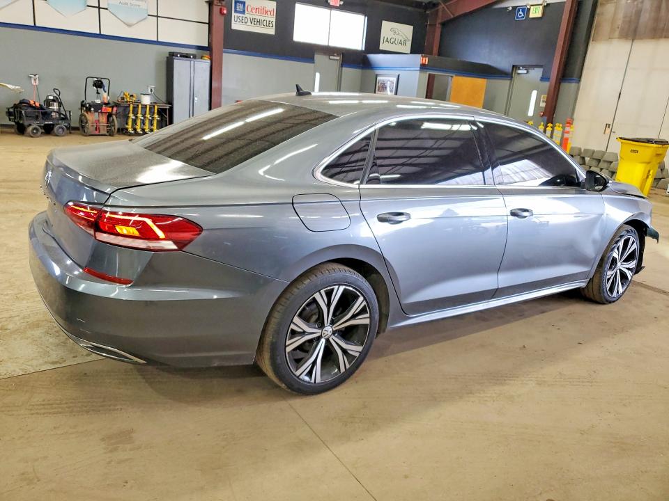 2021 Volkswagen Passat მანქანა იყიდება აუქციონზე, vin: 1VWSA7A32MC001921, აუქციონის ნომერი: 47972946