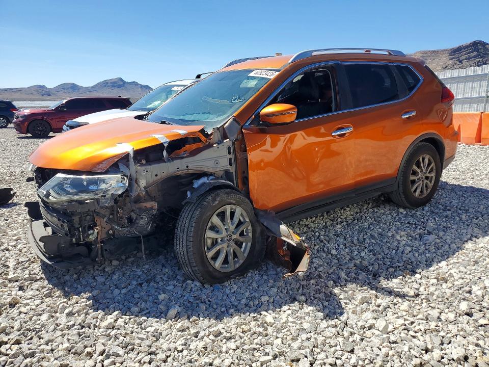 2017 Nissan Rogue მანქანა იყიდება აუქციონზე, vin: JN8AT2MT7HW397358, აუქციონის ნომერი: 46923436