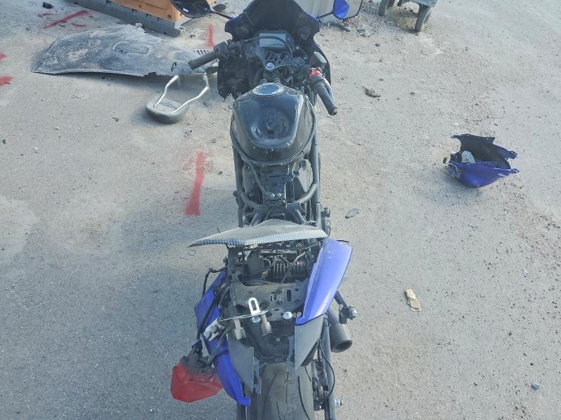 2023 Yamaha Yzfr3 მანქანა იყიდება აუქციონზე, vin: MH3RH18YXPK013323, აუქციონის ნომერი: 45494646