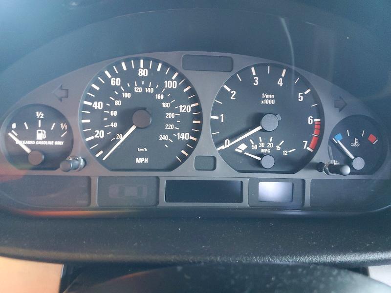 2002 Bmw 325 მანქანა იყიდება აუქციონზე, vin: WBAEV33482KL74027, აუქციონის ნომერი: 79415175