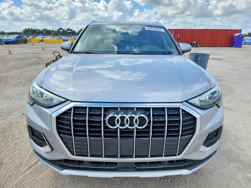 2020 Audi Q3 მანქანა იყიდება აუქციონზე, vin: WA1AECF37L1073562, აუქციონის ნომერი: 42046076