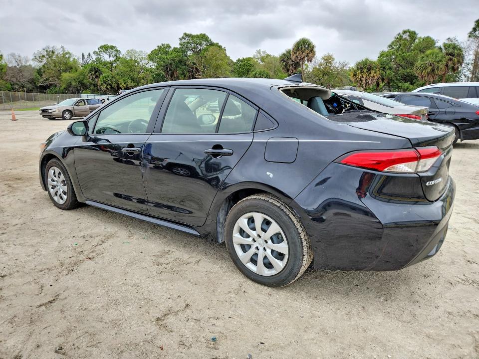 46664616 :رقم المزاد ، JTDEPMAE1NJ207761 vin ، 2022 Toyota Corolla مزاد بيع