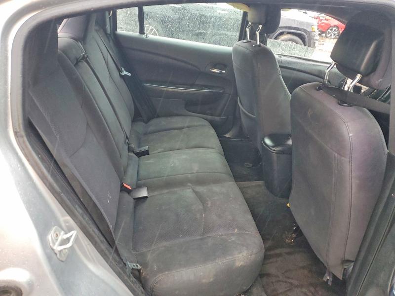 45804716 :رقم المزاد ، 1C3CCBBG5EN114679 vin ، 2014 Chrysler 200 مزاد بيع