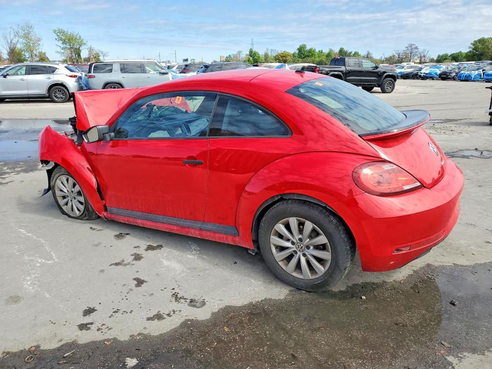 46165526 :رقم المزاد ، 3VWF17AT3HM628956 vin ، 2017 Volkswagen Beetle مزاد بيع