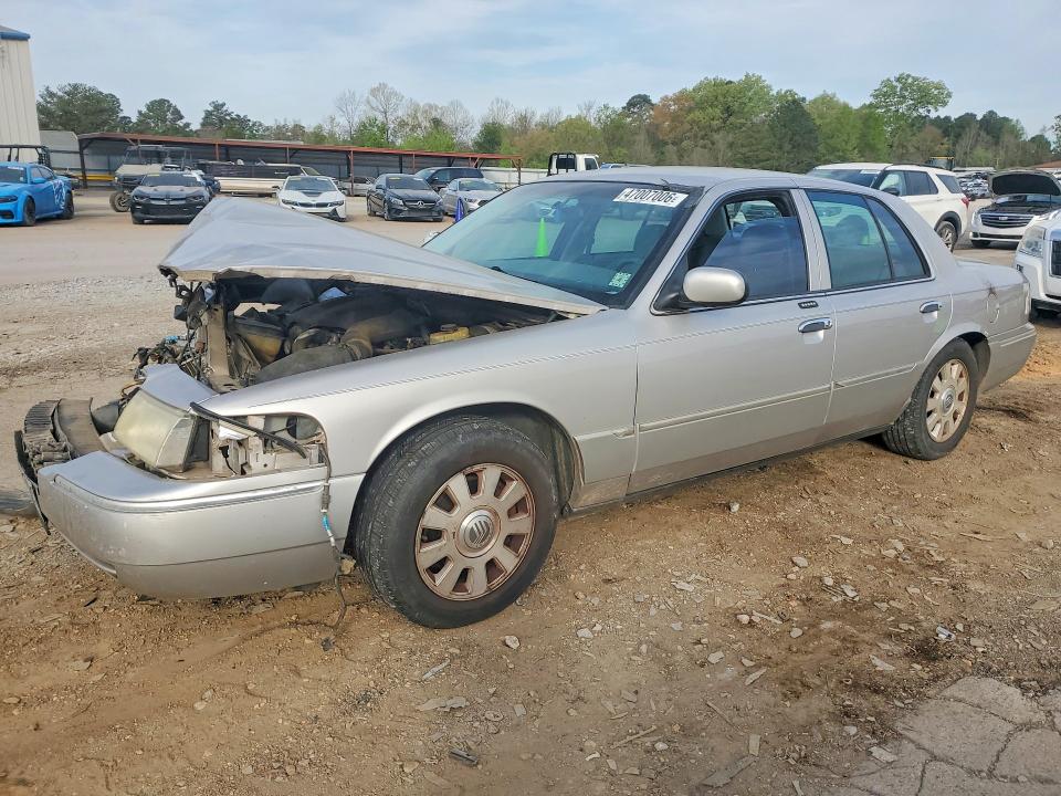 2004 Mercury Grand Marquis მანქანა იყიდება აუქციონზე, vin: 2MEFM75W04X618526, აუქციონის ნომერი: 47007006