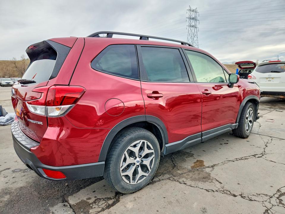 Продажа на аукционе авто 2023 Subaru Forester, vin: JF2SKAEC2PH446207, номер лота: 47294706