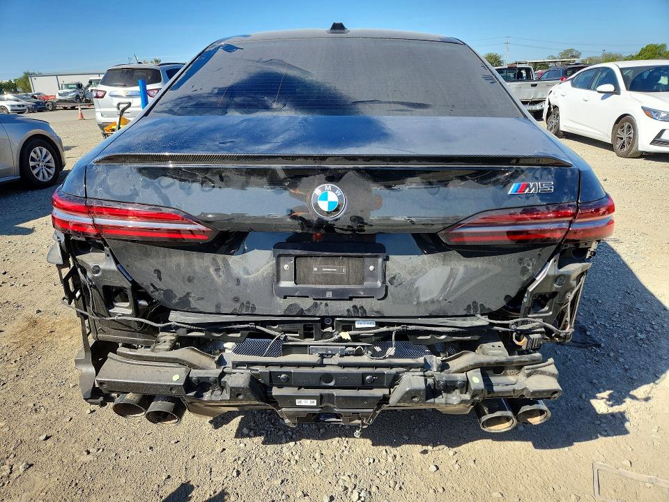 2025 Bmw M5 მანქანა იყიდება აუქციონზე, vin: WBS83FK00SCT14543, აუქციონის ნომერი: 41966376