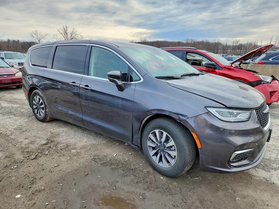 2022 Chrysler Pacifica მანქანა იყიდება აუქციონზე, vin: 2C4RC1L79NR206833, აუქციონის ნომერი: 46267036