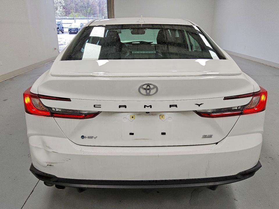 Продаж на аукціоні авто 2025 Toyota Camry, vin: 4T1DAACK6SU085614, номер лоту: 47198956