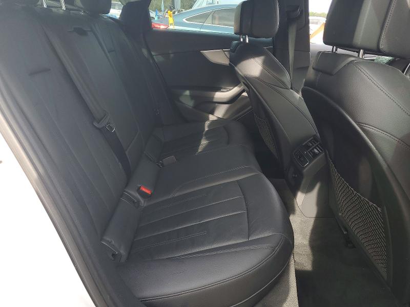 Продаж на аукціоні авто 2017 Audi A4, vin: WAUENAF4XHN030450, номер лоту: 45570776