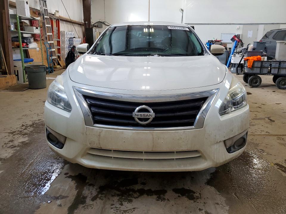 Продаж на аукціоні авто 2015 Nissan Altima, vin: 1N4AL3AP1FN368911, номер лоту: 46855936