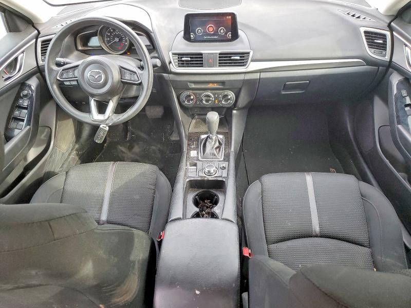 Продаж на аукціоні авто 2018 Mazda 3, vin: 3MZBN1U77JM228564, номер лоту: 48256636