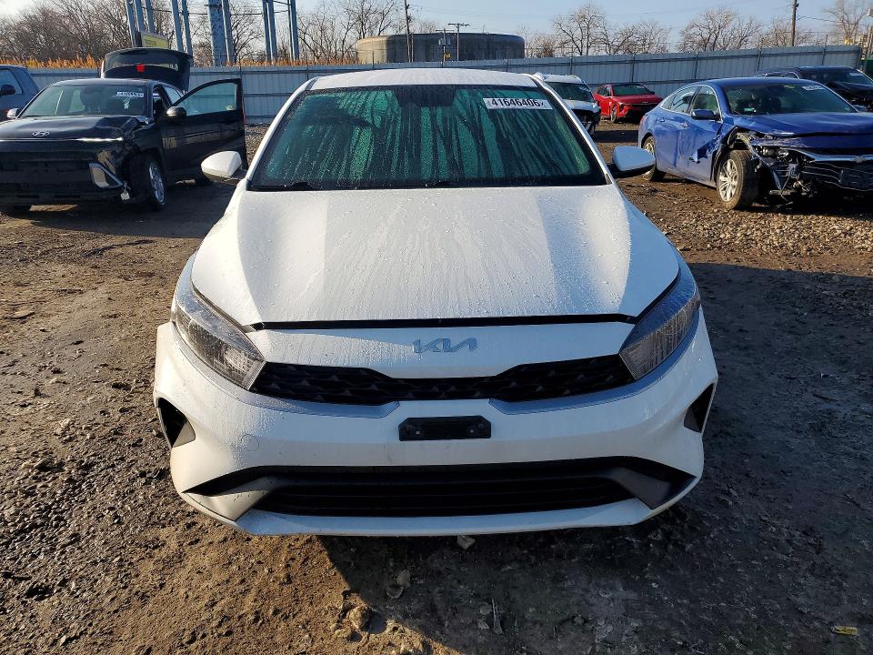 2024 Kia Forte მანქანა იყიდება აუქციონზე, vin: 3KPF24AD2RE695664, აუქციონის ნომერი: 46662456