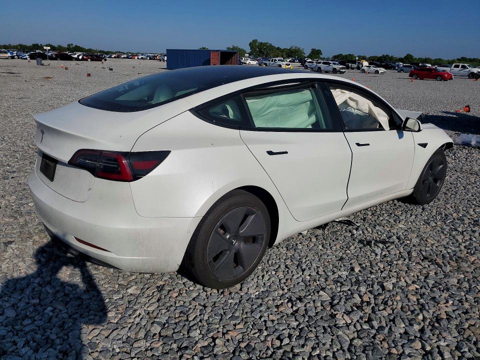 Auction sale of the 2021 Tesla Model 3, vin: 5YJ3E1EB8MF925082, lot number: 47694836